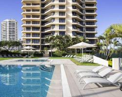 Paradise Centre Apartments