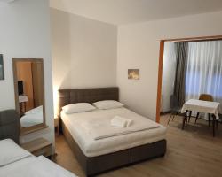 Rooms San