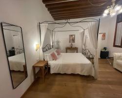 Residenza Corte Antica B&B