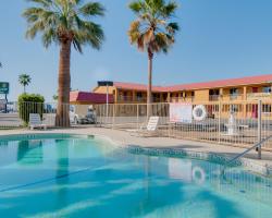 Vagabond Inn Buttonwillow I-5 Exit 253