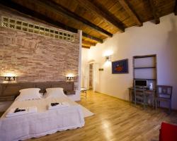 Castelletto Suites