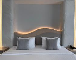 Empress Pattaya Hotel