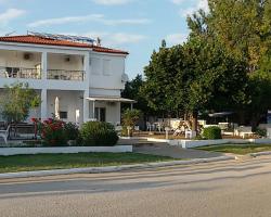 Apocalypsis Studios-Apartments