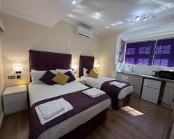 Crompton Guest House