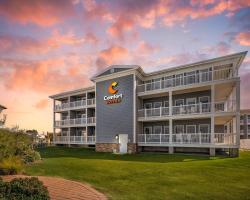 Comfort Suites Chincoteague Island Bayfront Resort
