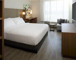 Holiday Inn & Suites Montreal Airport by IHG
