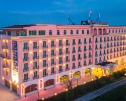 Phoenicia Express Hotel