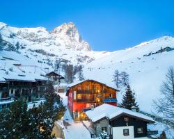 Hosquet Lodge