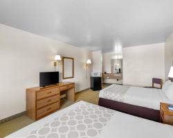 Rodeway Inn Copper Stay Benson AZ I-10 Exit 304