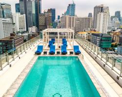 Radisson Hotel Chateau de Bangkok