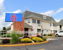 Motel 6-Enfield, CT - Hartford