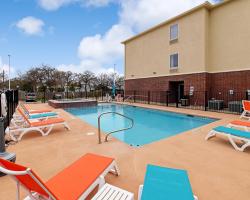 Comfort Inn & Suites Fredericksburg