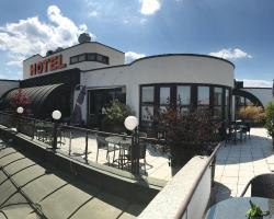 Skycity Hotel Atrigon