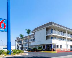 Motel 6-Anaheim, CA - Fullerton East