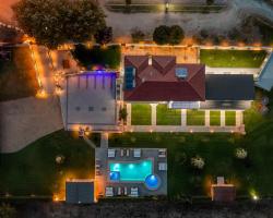 A Ponte Studios & Apartments
