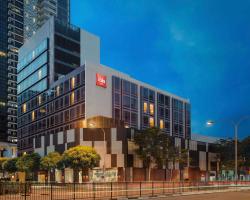 Ibis Singapore Novena