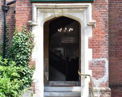 Canterbury Hotel Cottages and Apartments