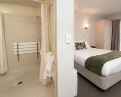 Cranford Oak Motel