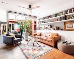 ArtlifeBCN Fira Apartment