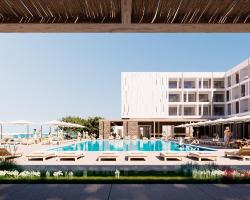 Tinos Beach Hotel