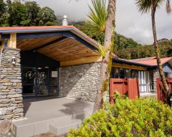 Haka House Franz Josef