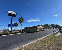 Driftwood Inn - Lake City
