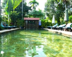 Nary Villa