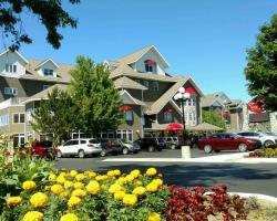 Cherry Tree Inn & Suites