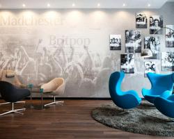 موتيل وان مانشستر- بيكاديللي