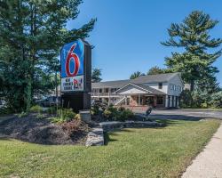 MOTEL 6 - Albany, NY - Airport