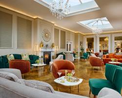 Cork's Vienna Woods Hotel & Villas