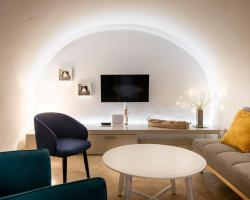 LUAN OLD TOWN APARTMENT by DuHomes