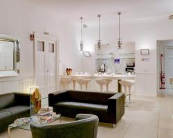 Enjoy apartment luxury in Rome