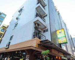 Patong Wannee Hotel