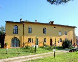 Restful Farmhouse near Forest in Vinci with Pool