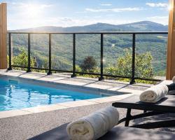 Logis Hôtel-Restaurant Au Vieux Morvan, au cœur de la Bourgogne, Piscine & Spa, Hôtel Climatisé