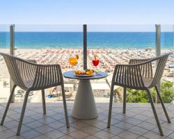 Hotel Regina Fronte Mare