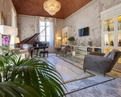 Hotel Embassy