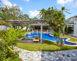 Artemis Villa Hotel