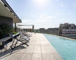 B Hotel
