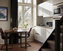 YAYS Amsterdam Maritime by Numa