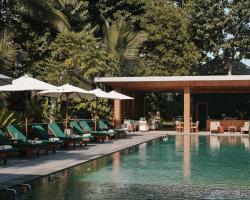Sanglung Villas & Suites