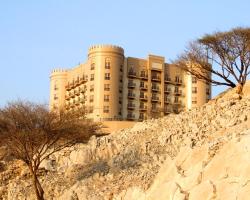 Golden Tulip Khatt Springs Resort & Spa