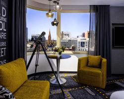 Pullman Melbourne City Centre