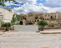 Kemerhan Cave Suites