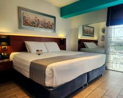 Hotel Vila Santa