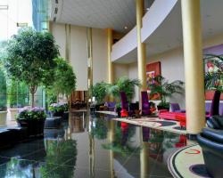 DoubleTree by Hilton Washington Dulles Airport