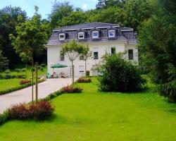 Weisses Haus Am Kurpark - Gartenblick