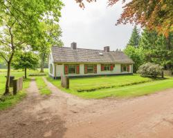 Authentic holiday home near Baarn Utrecht on an estate
