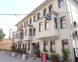 Ramparts Hotel